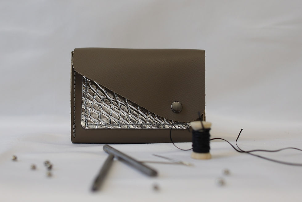Miniature : Bon cadeau Atelier Petite Maroquinerie