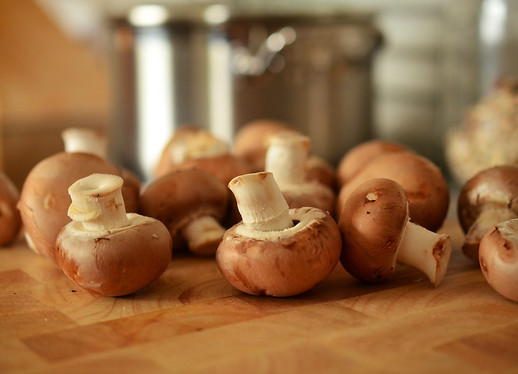 brown-mushrooms-close-cook-36438.jpg