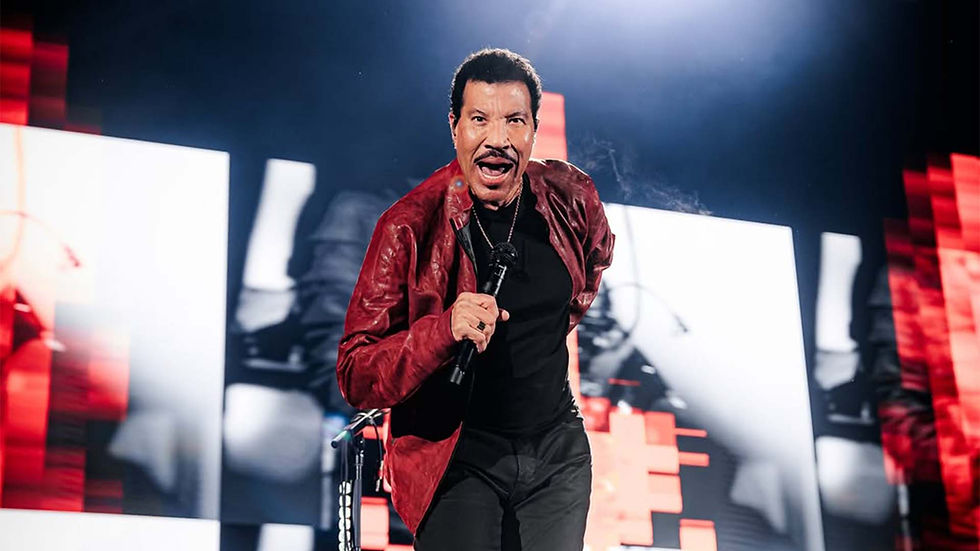 Lionel Richie hace historia en Chile: inauguró el Claro Arena con un show lleno de clásicos