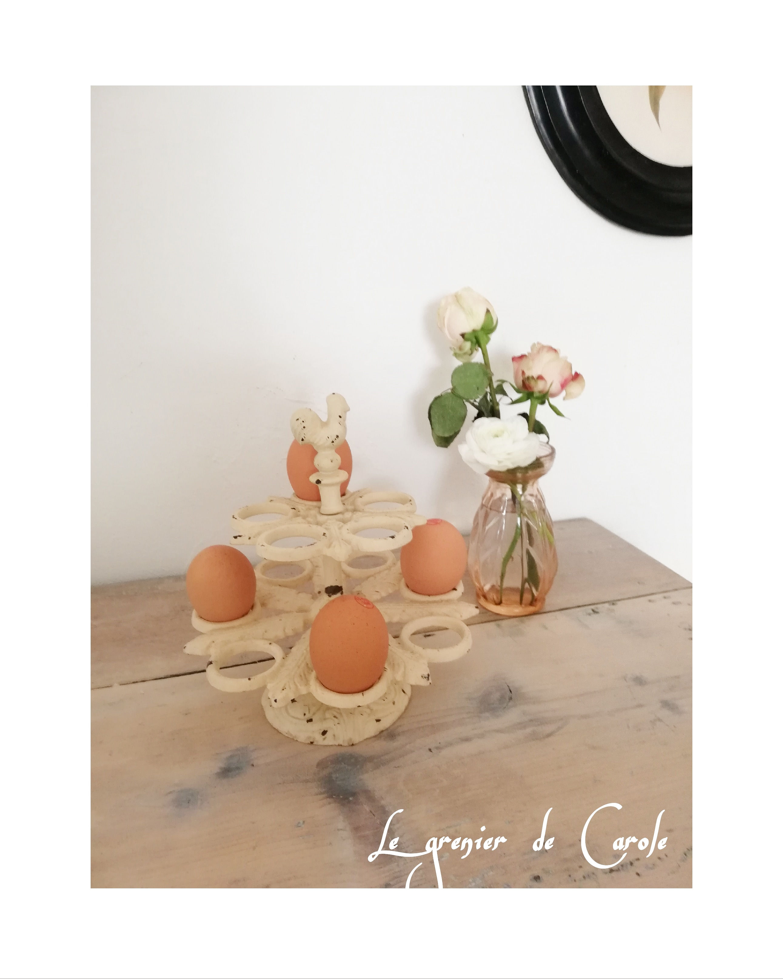 Très joli présentoir à œufs