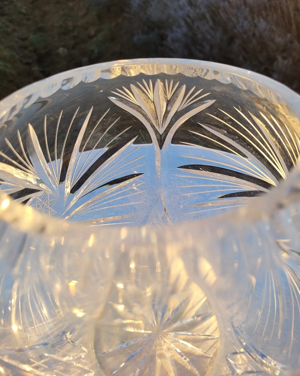 Thumbnail: vase boule cristal ST LOUIS