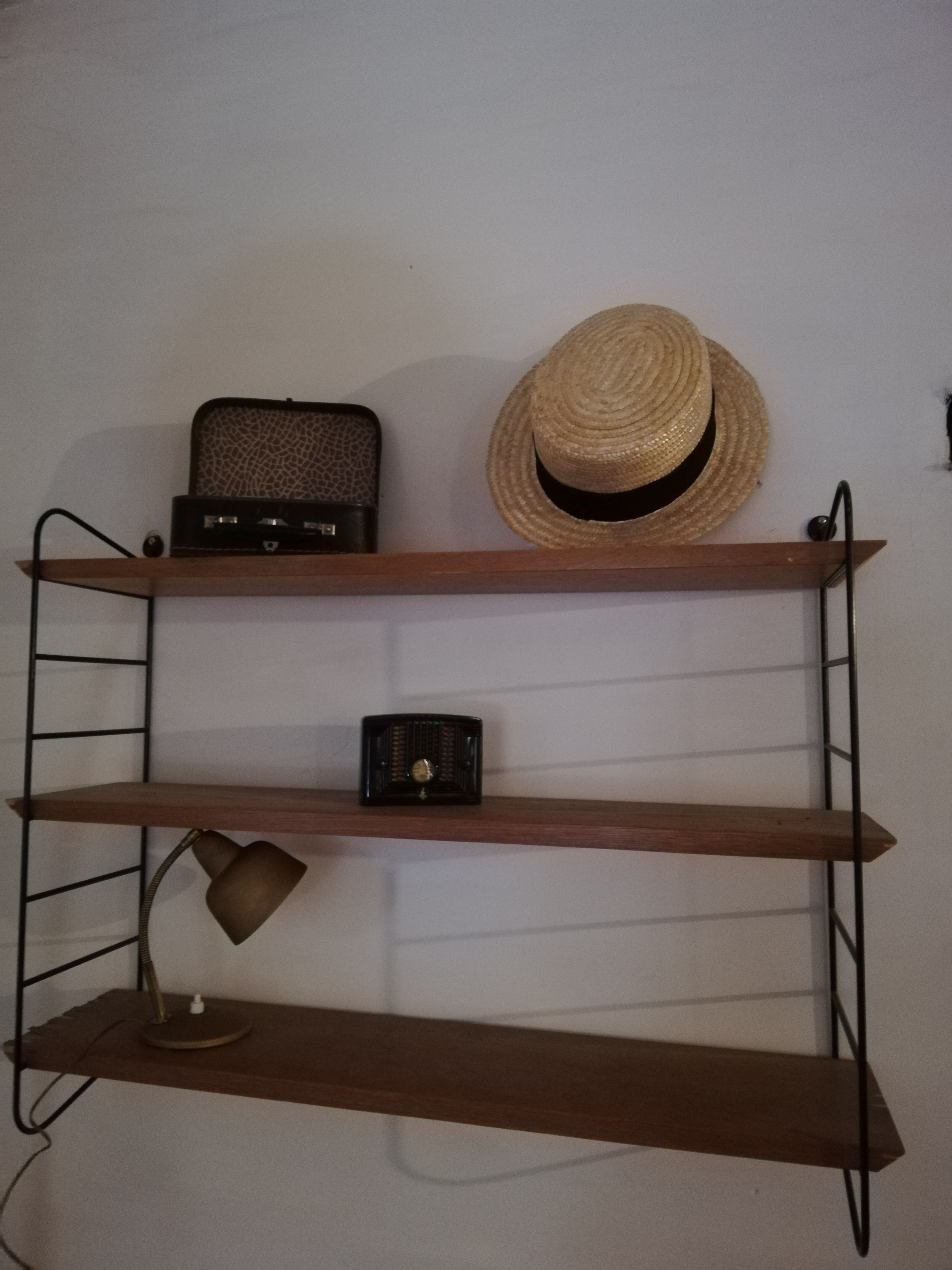 Etagère TORNADO 1950 dite 'string'