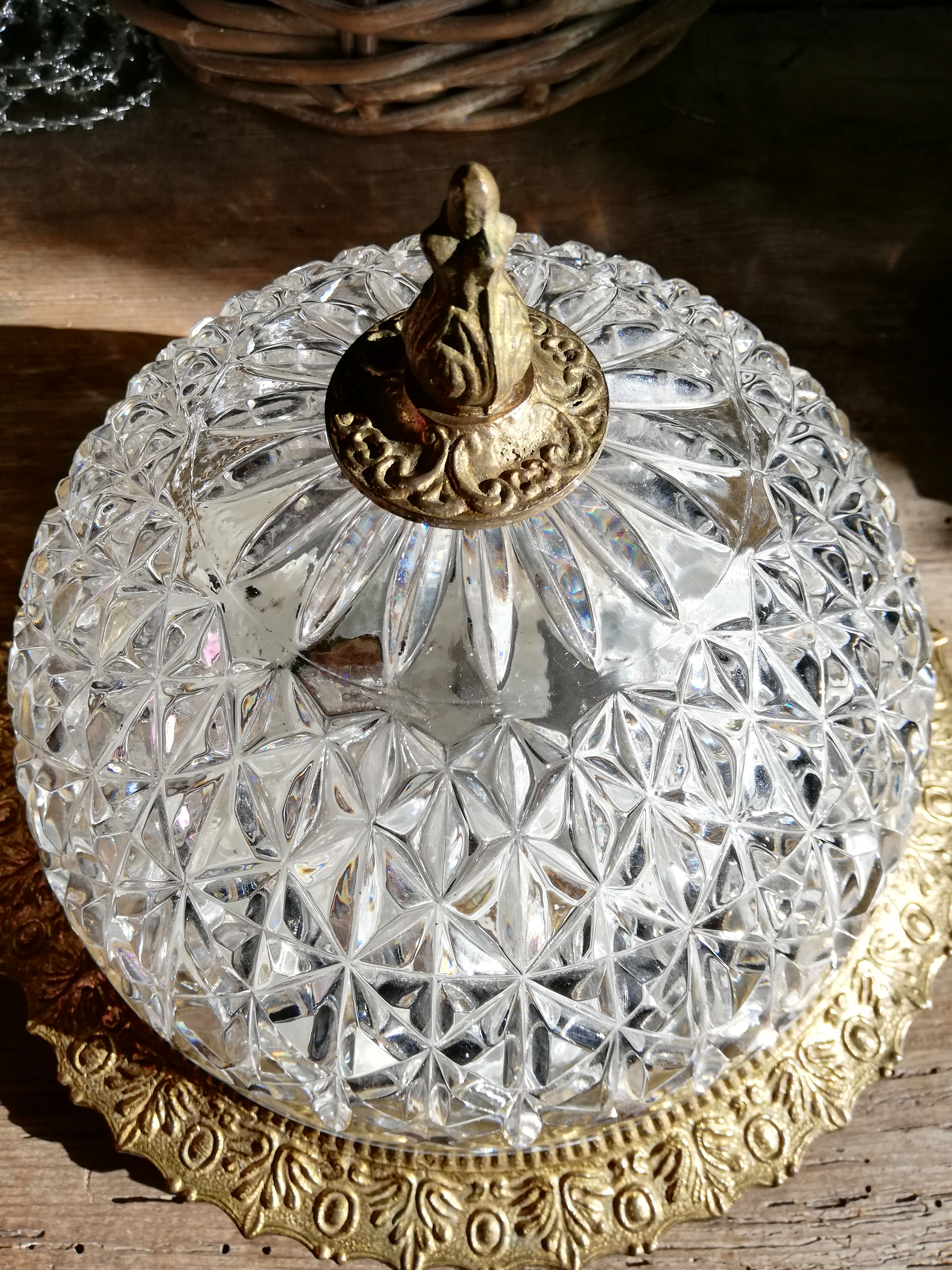 Plafonnier vintage en verre et laiton