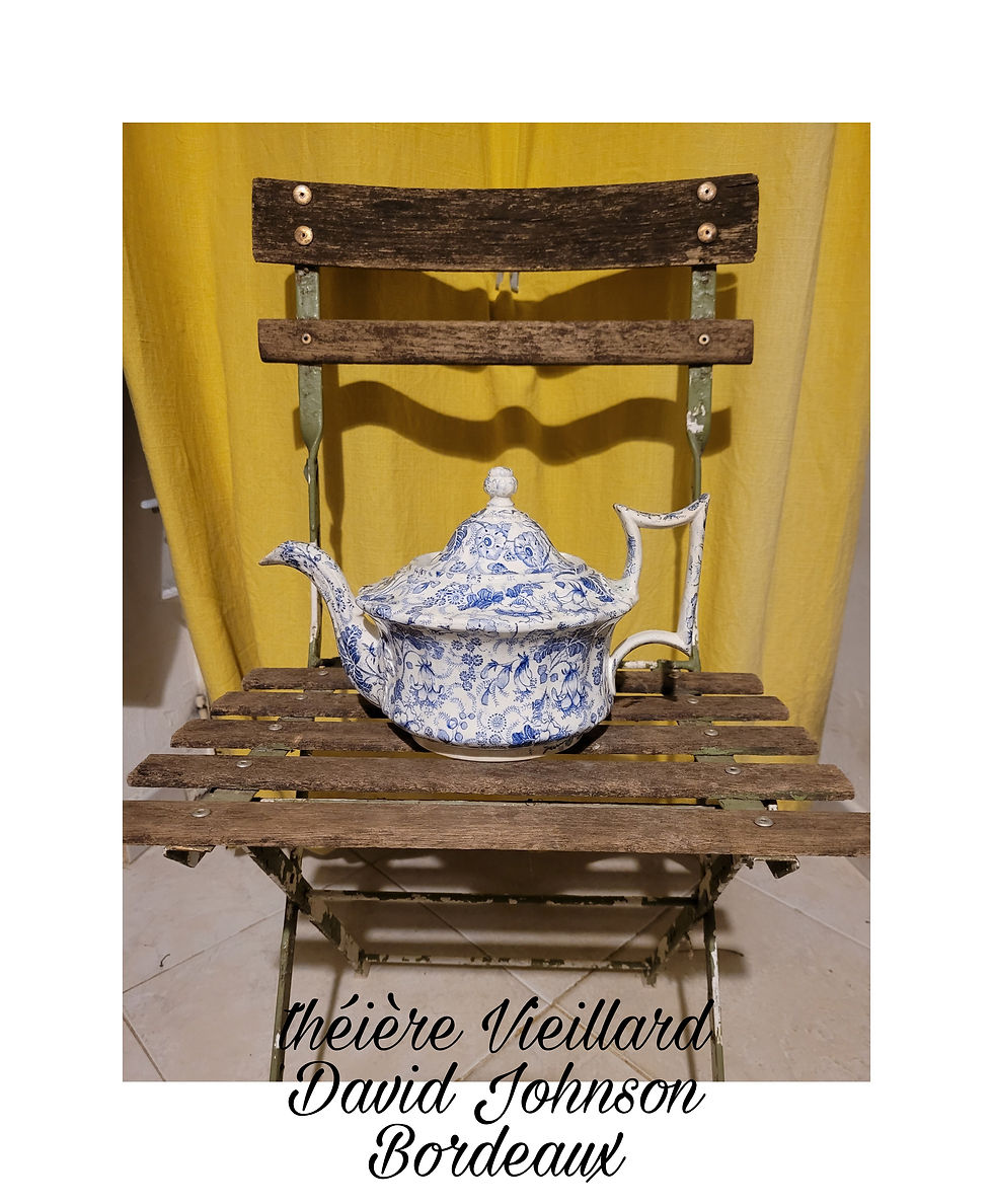 theière Alice aux pays des merveilles vintage maison vieillard bordeaux