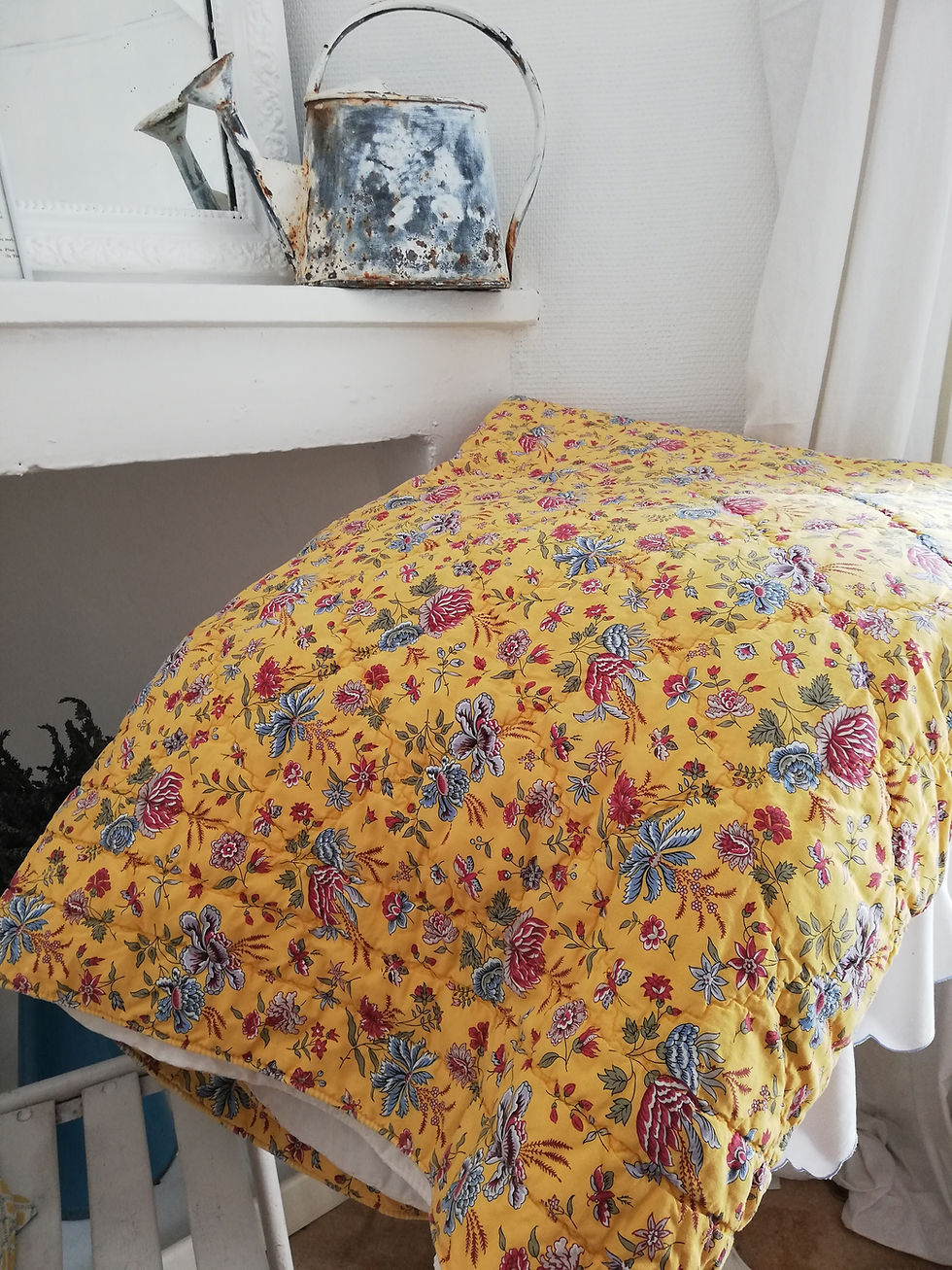 boutis plaid vintage à fond jaune