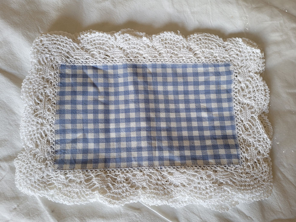 set de table vintage en vichy