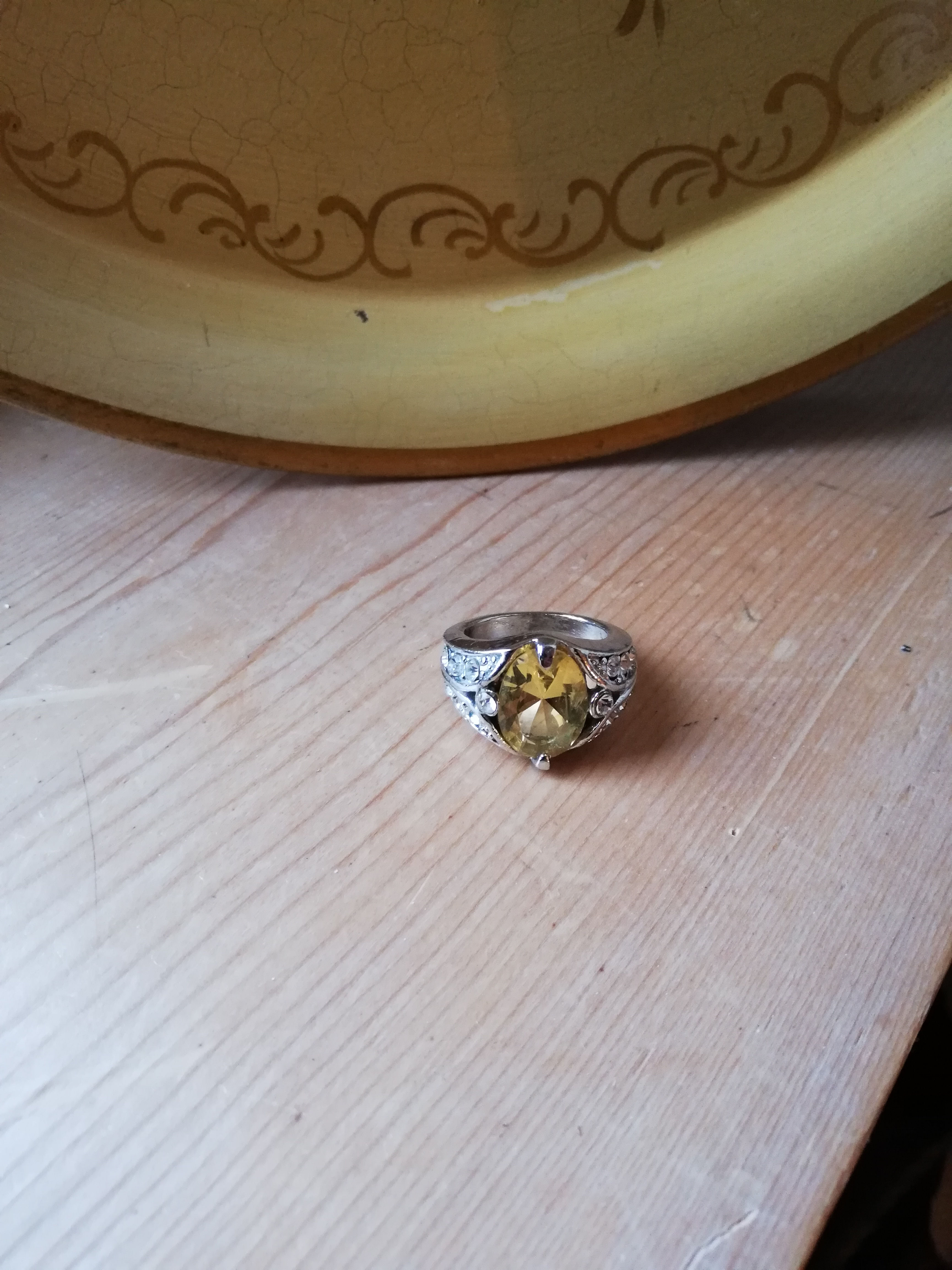 Jolie bague vintage *livraison comprise en lettre suivie