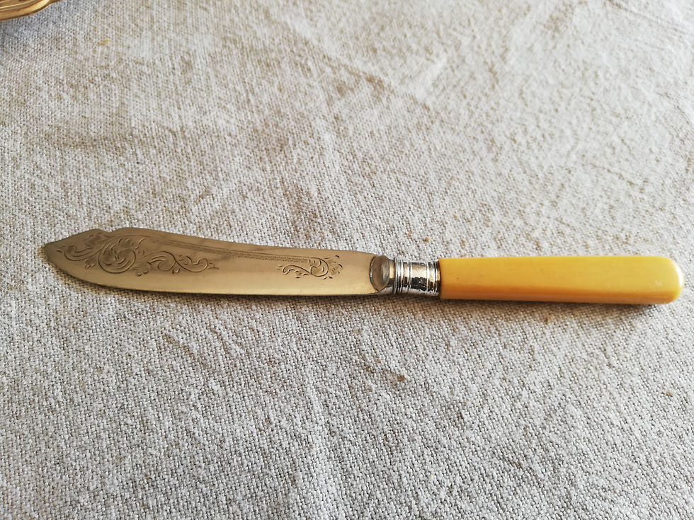 coteau XXE volutes et bakelite