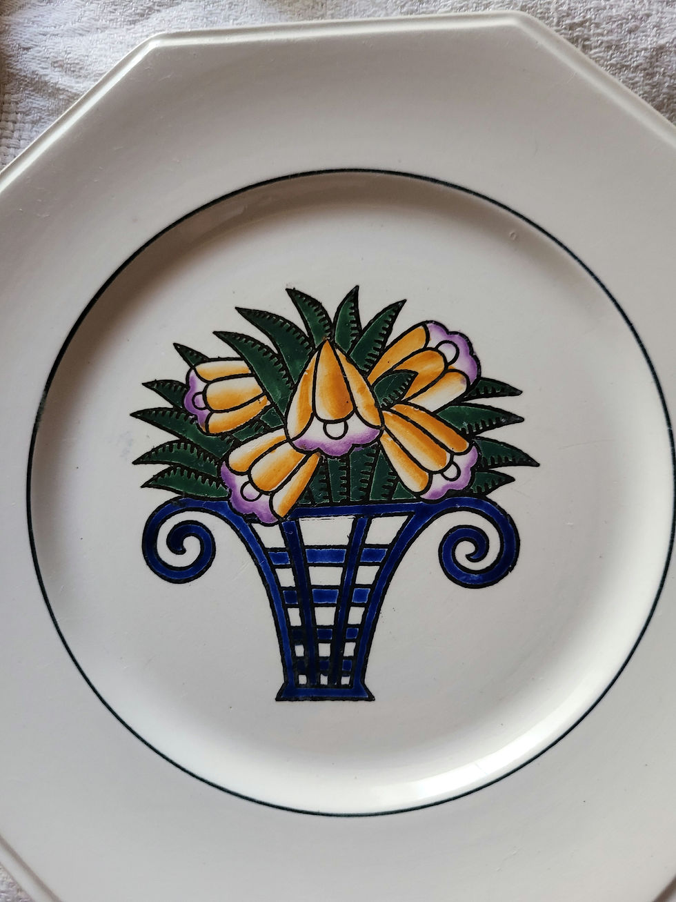 9 assiettes a dessert Gien modèle panier