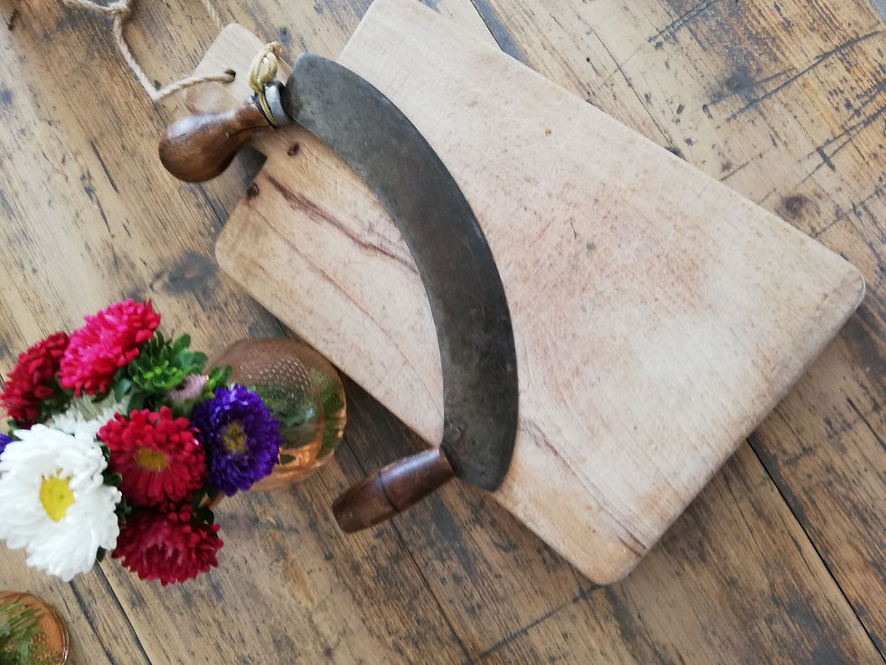 planche a decouper vintage bois patiné