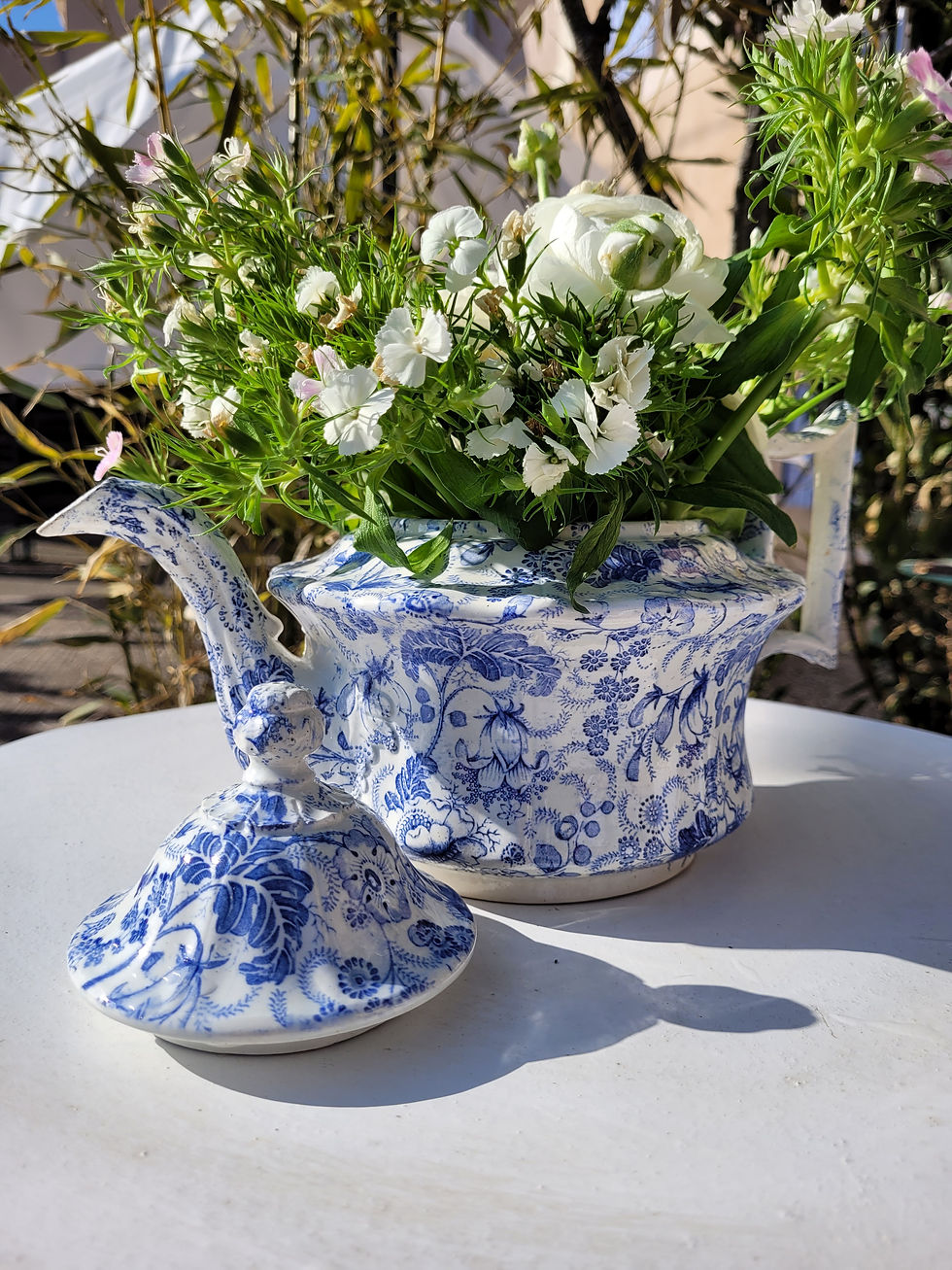 theière Alice aux pays des merveilles vintage maison vieillard bordeaux