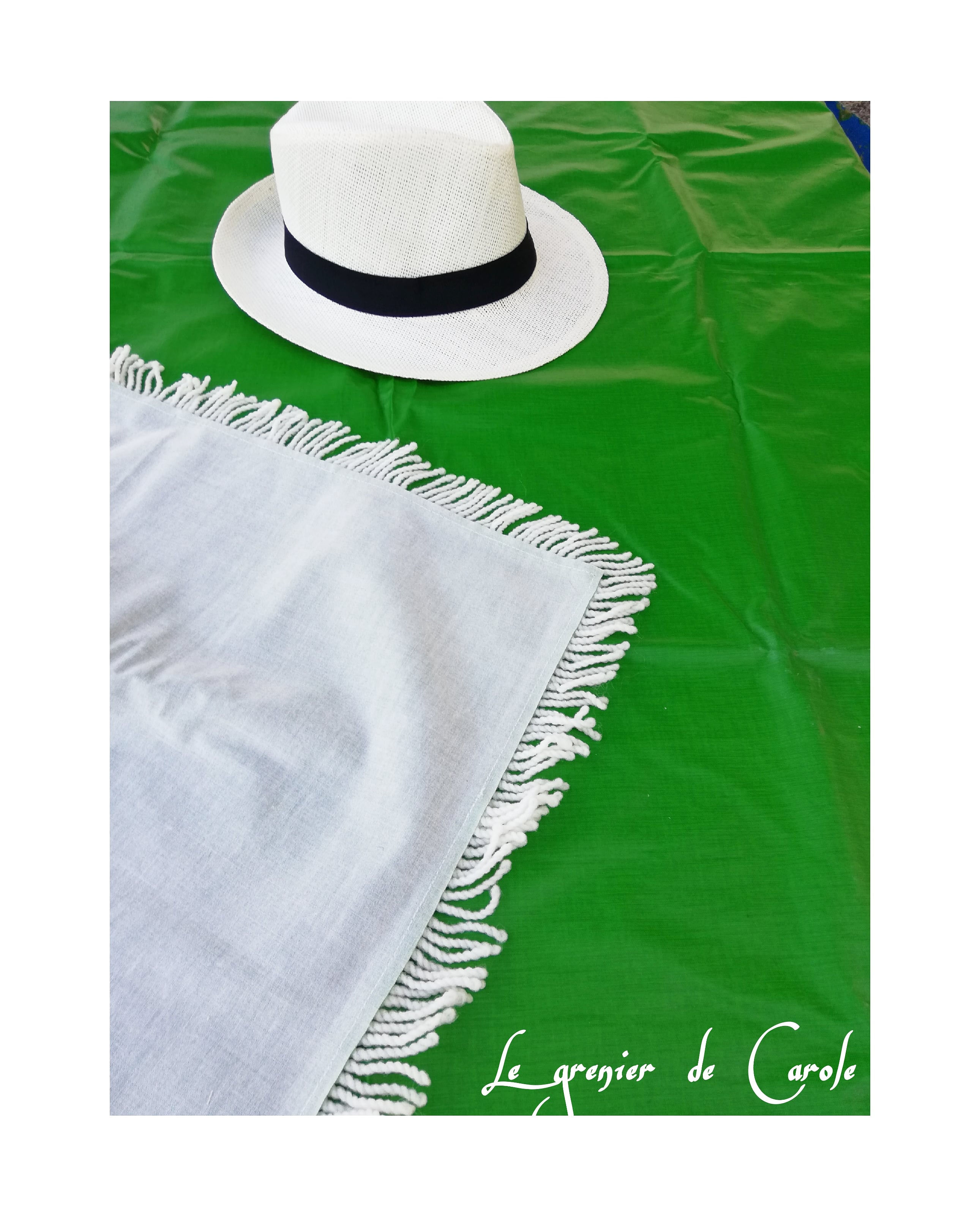 nappe cirée vintage verte