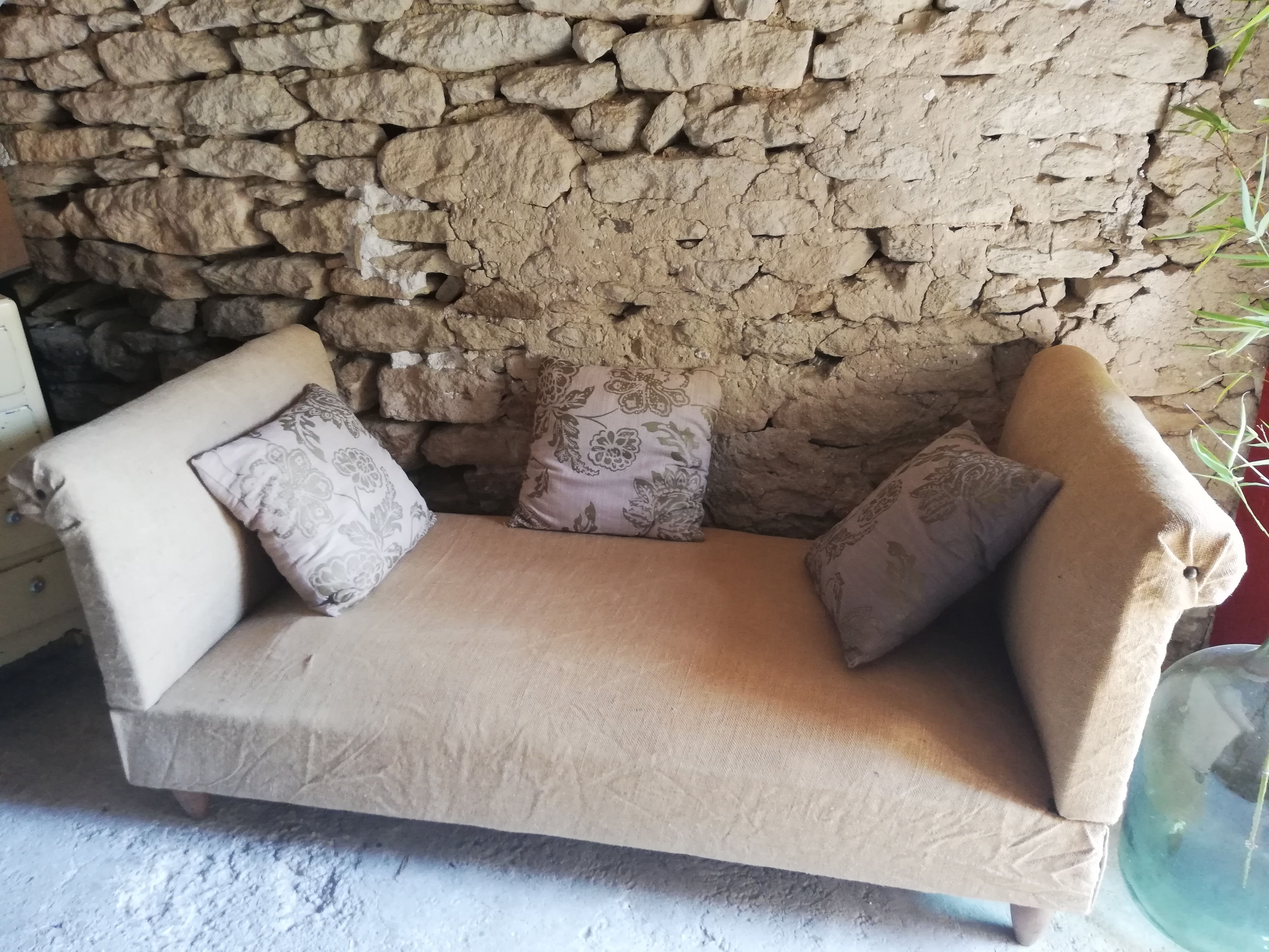 Lit de repos ancien *hors livraison