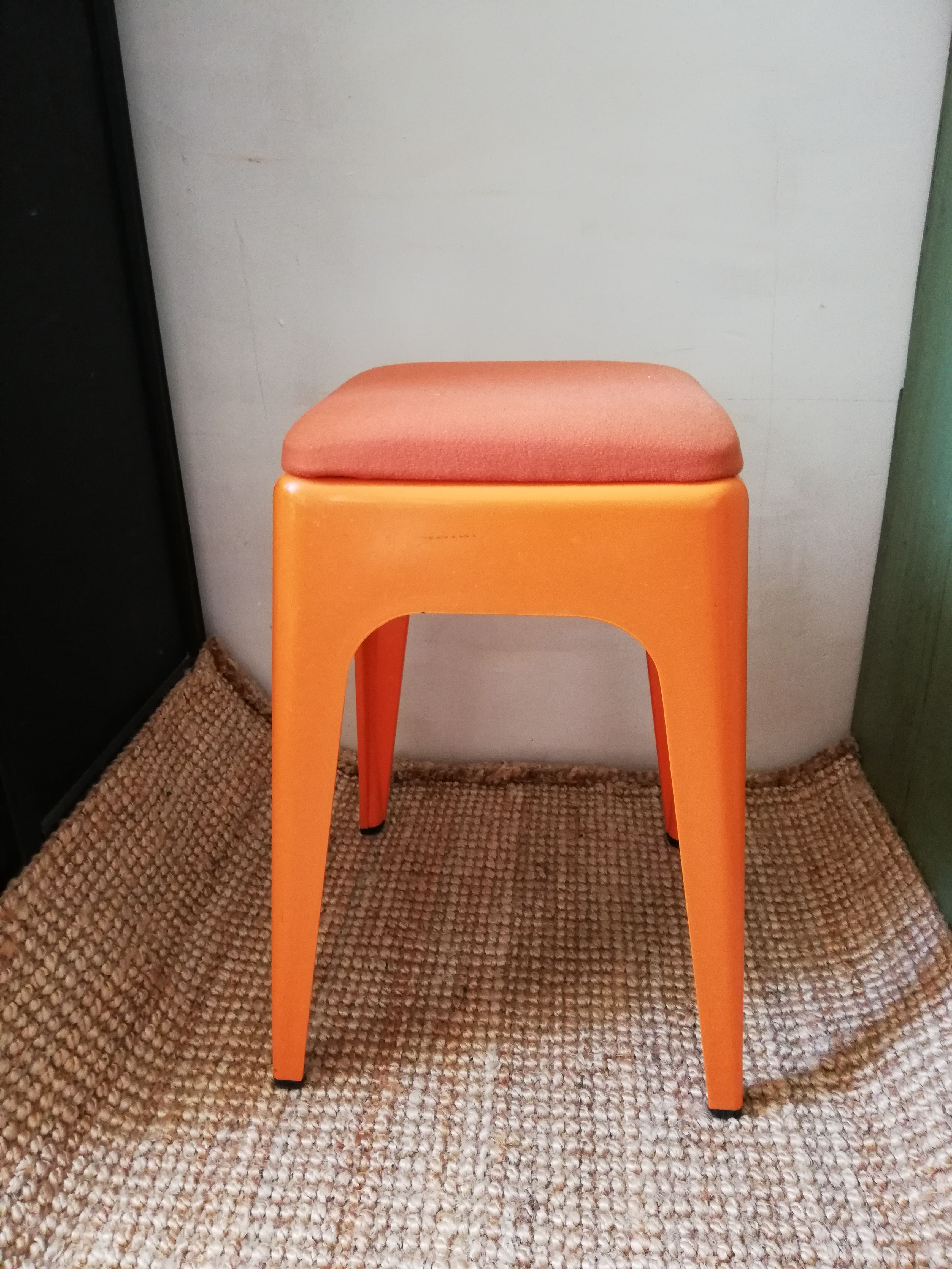 Tabouret vintage 1970