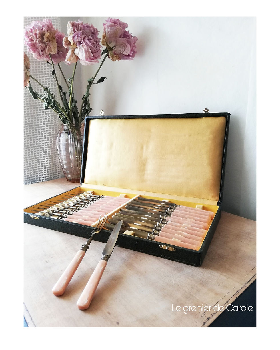 service rose orange vintage