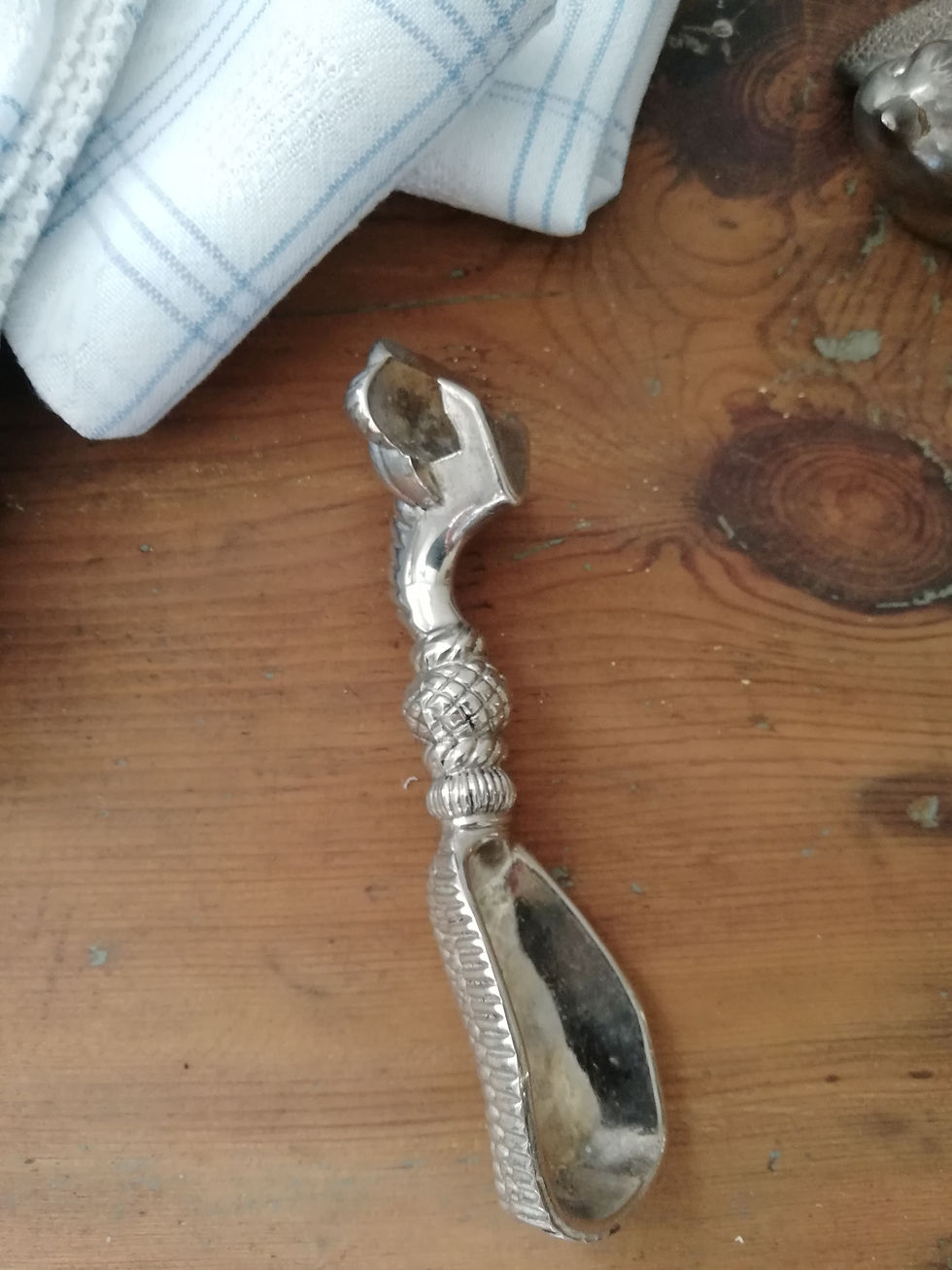 decapsuleur élégant vintage