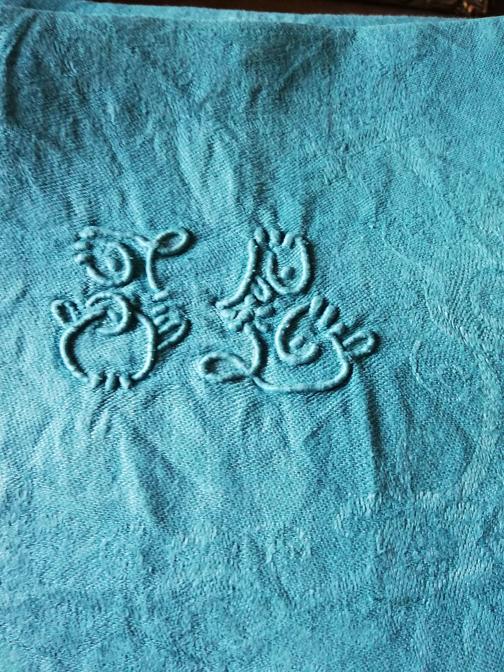 Serviettes de table anciennes