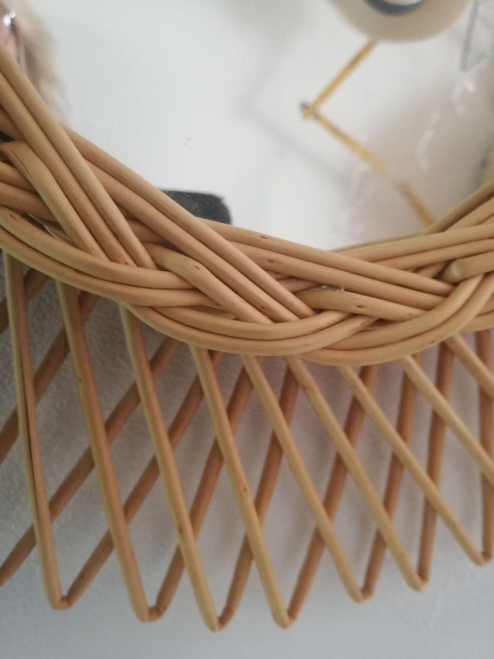 miroir oval rotin vintage