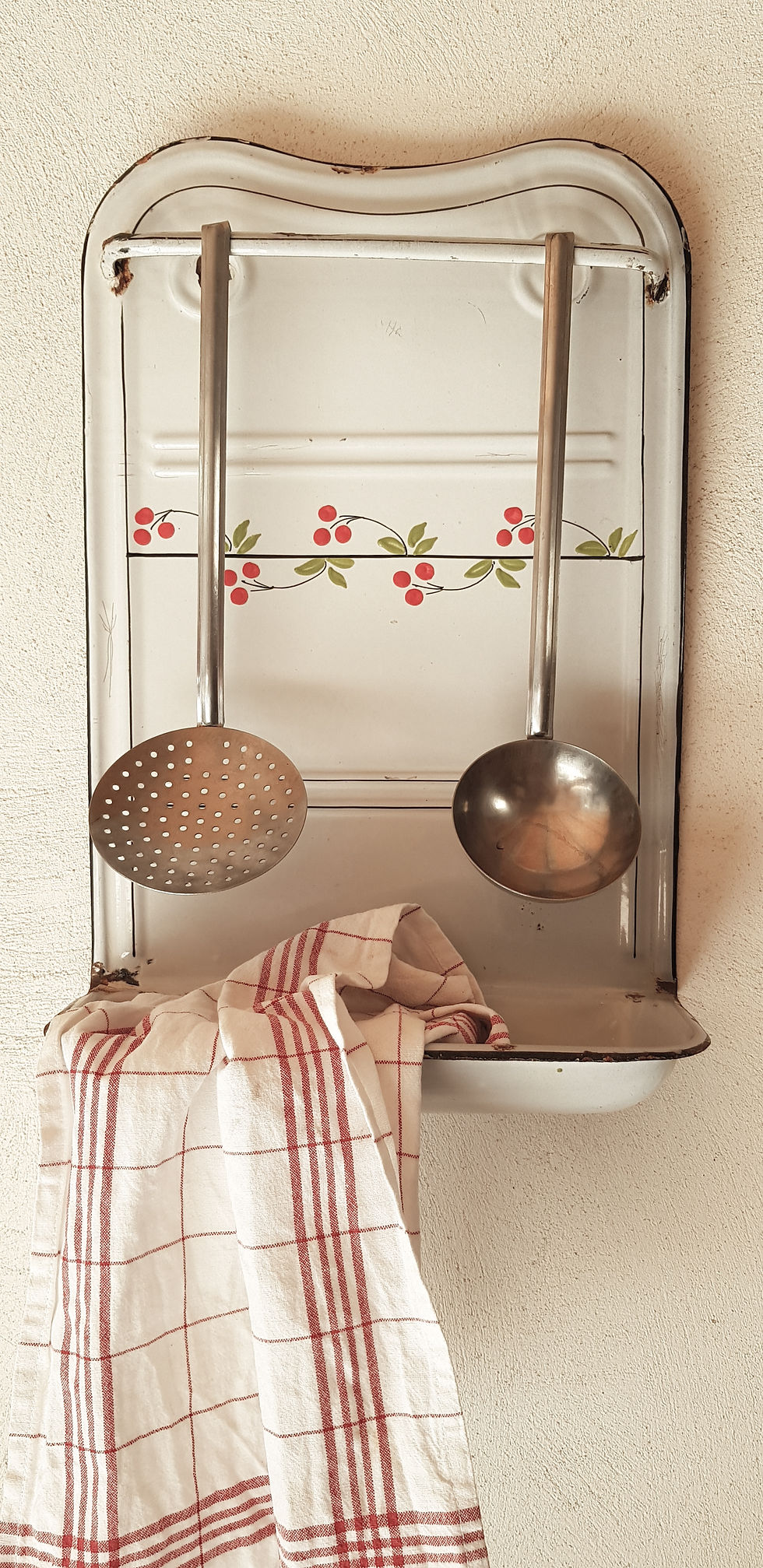 Porte ustensile émaillé avec louche et écumoire