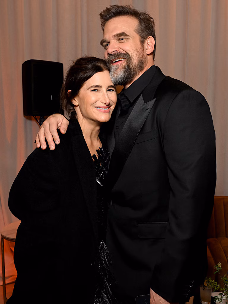 Kathryn Hahn e David Harbour (Critics Choice Awards/Divulgação)