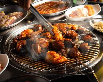 料理写真_焼肉生ホルモン