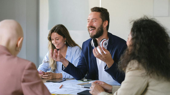 From Chaos to Clarity: How Proactive Project Management Boosts Morale