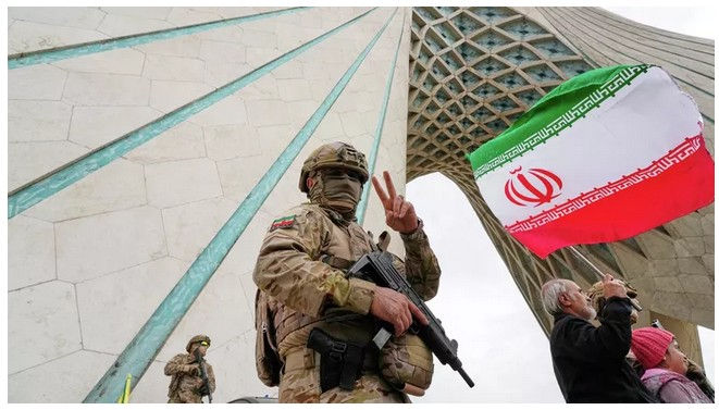 Το Ιράν ανακοίνωσε τον θάνατο τουλάχιστον εκατό πεζοναυτών των ΗΠΑ κατά τη διάρκεια της επίθεσης στο Ντουμπάι.