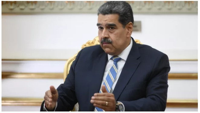 Ο Τραμπ, σε συνομιλία με τον Μαδούρο, απείλησε με χρήση βίας, σύμφωνα με τα ΜΜΕ