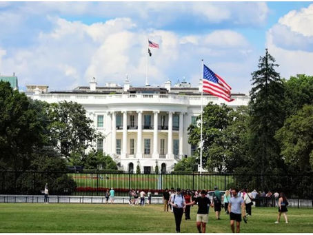 ΜΜΕ: Οι ΗΠΑ αντιμετώπισαν την ασυνήθιστη συνέπεια των αντιρωσικών κυρώσεων