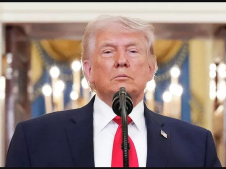 Ο Τραμπ ανέφερε το ποσό που πρέπει να επιστρέψουν οι ΗΠΑ λόγω της απόφασης του Ανωτάτου Δικαστηρίου για τους δασμούς