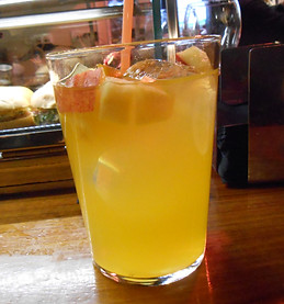 Sangria 2 Mercado de San Miguel.JPG