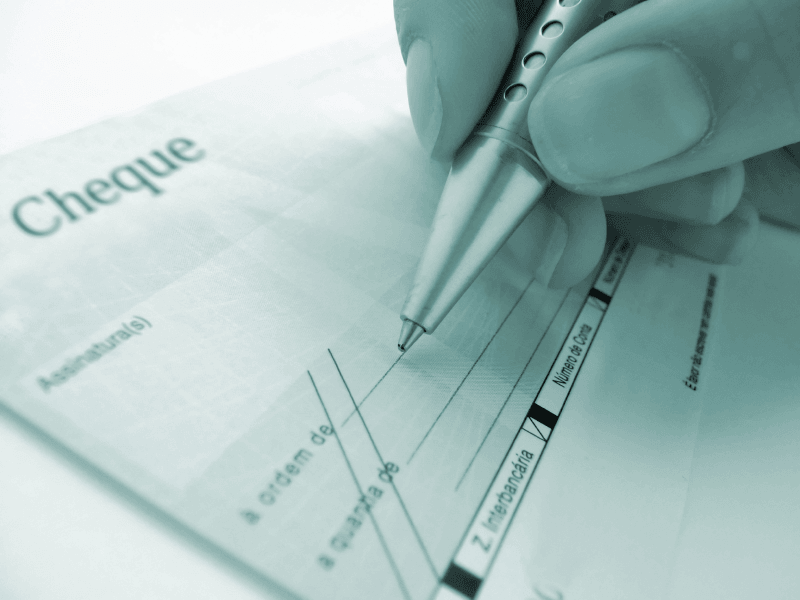 42DaUeWc-istock-000000560341small
