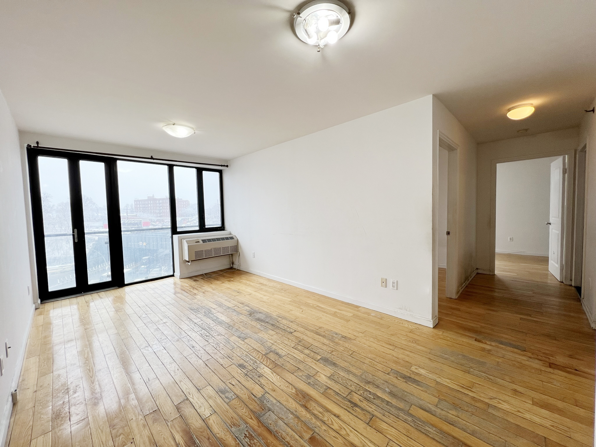 2 Bedrooms, 2 Bathrooms condo for sale at 60-70 Woodhaven Blvd, Elmhurst content media
