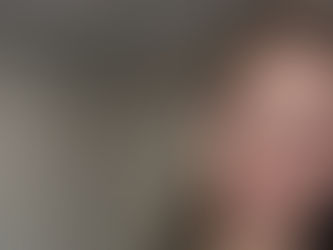 Smiling Ivanna Glover