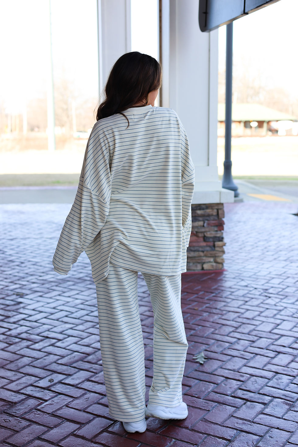 Thumbnail: Lounge Top In Ivory