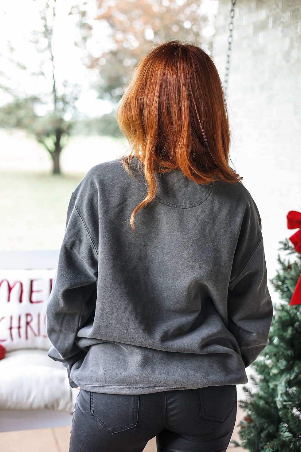 Thumbnail: The Wreath Sweashirt