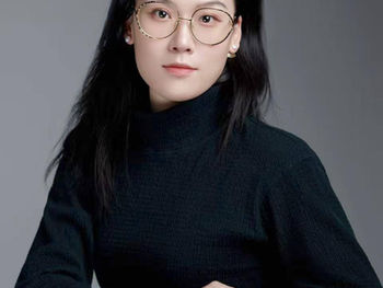 A Scene That Stays | Inside Out: A Conversation with Yijun Yang