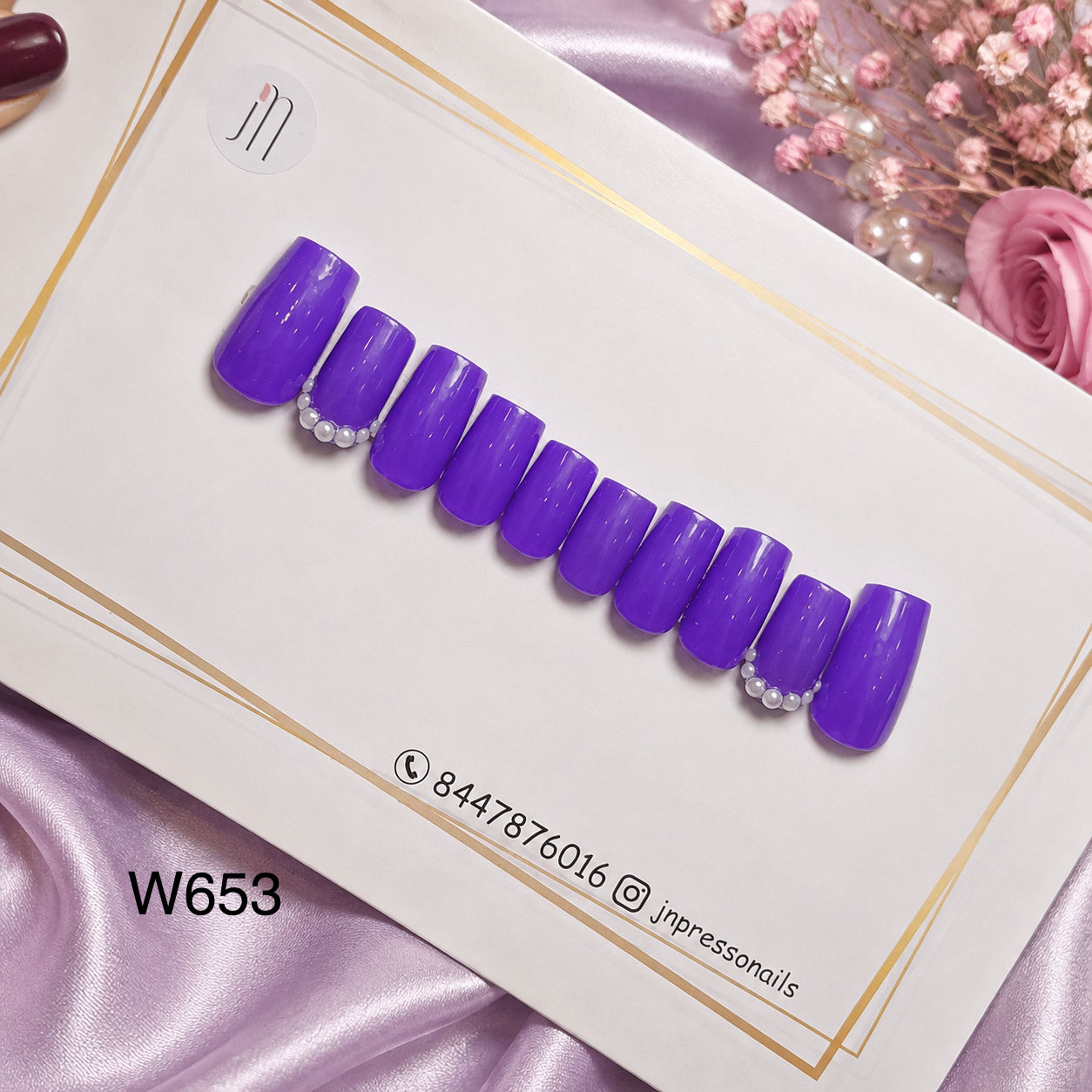 Royal Pearl Charm | M | W653