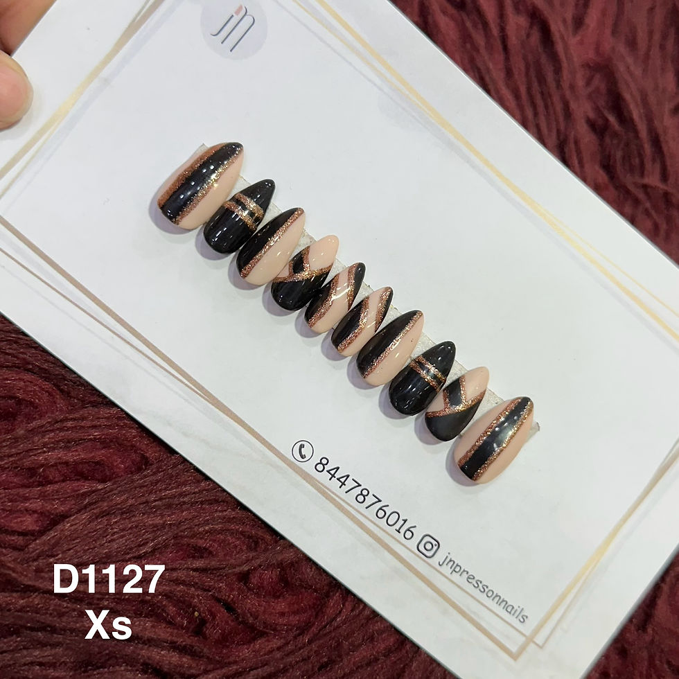 Midnight Elegance - XS | Almond | Set of 10 or 12 nails