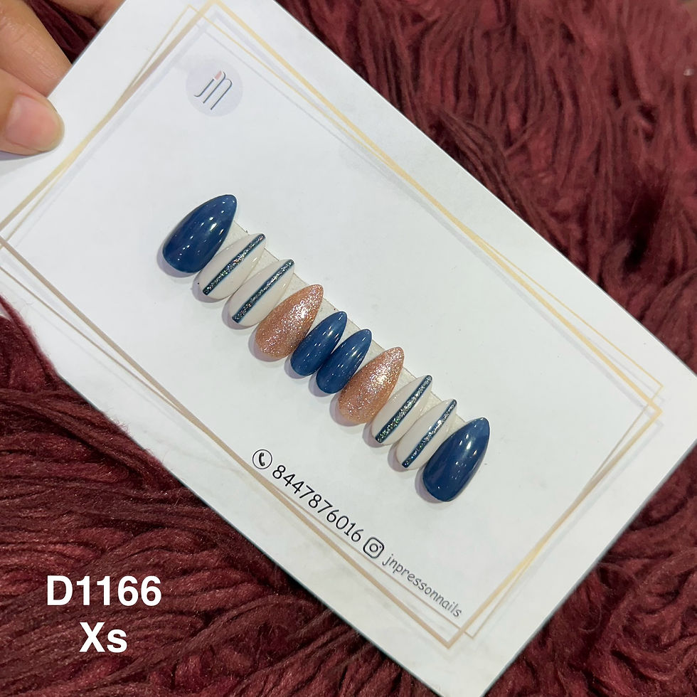 Midnight Glam - Xs | Almond | Set of 10 or 12 nails