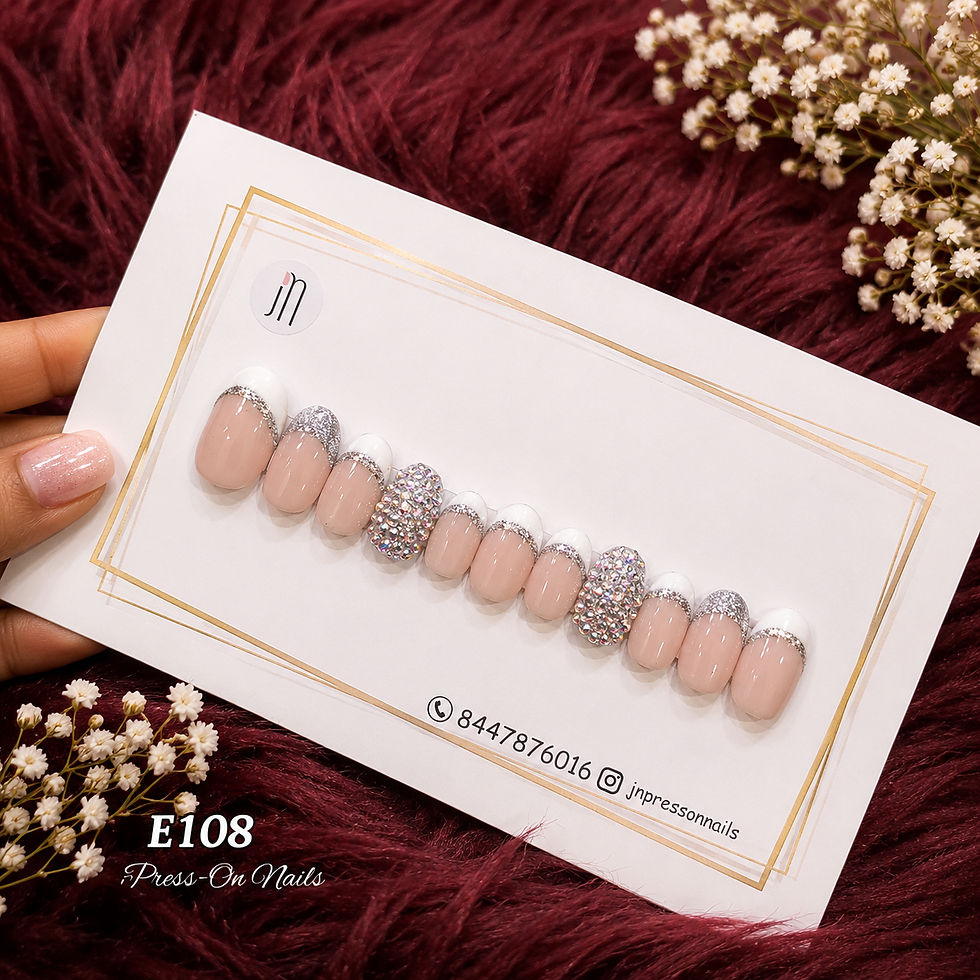Thumbnail: ✨ Silver Crystal Luxe | Set of 12 nails 