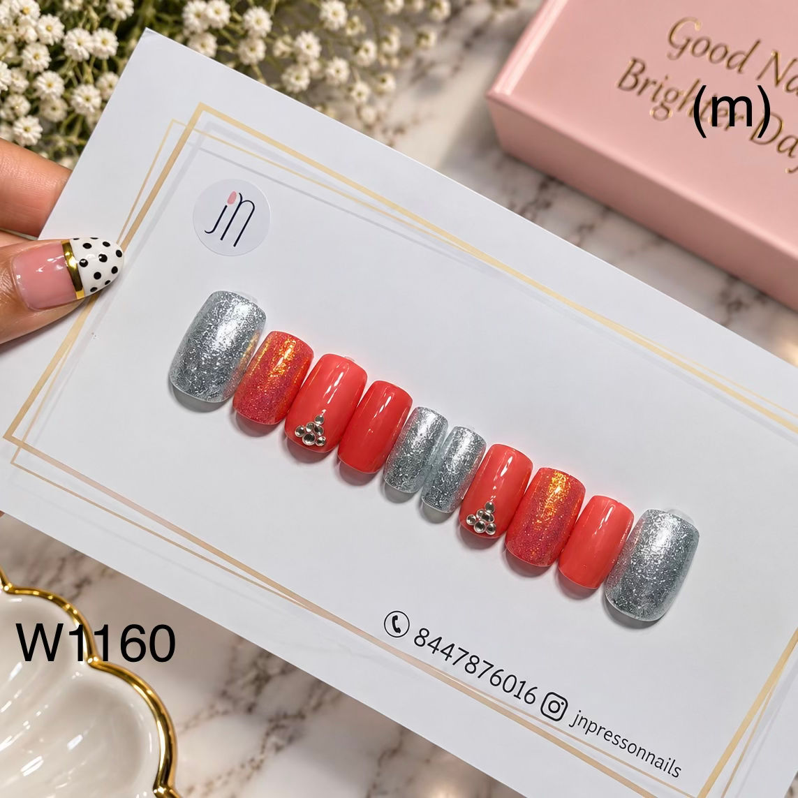 Ruby Silver Glam Press-On | M | W1160