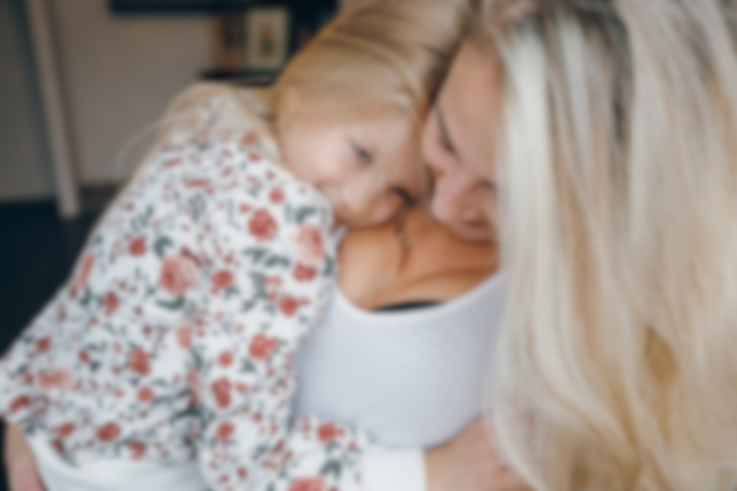 Blurry blonde mom pic-min.png