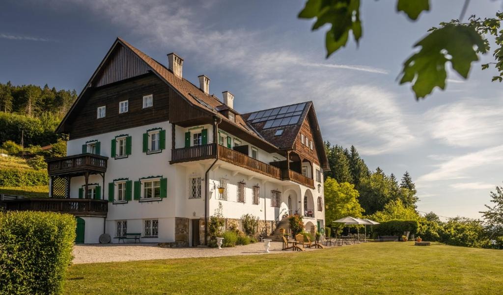 Villa Weiss