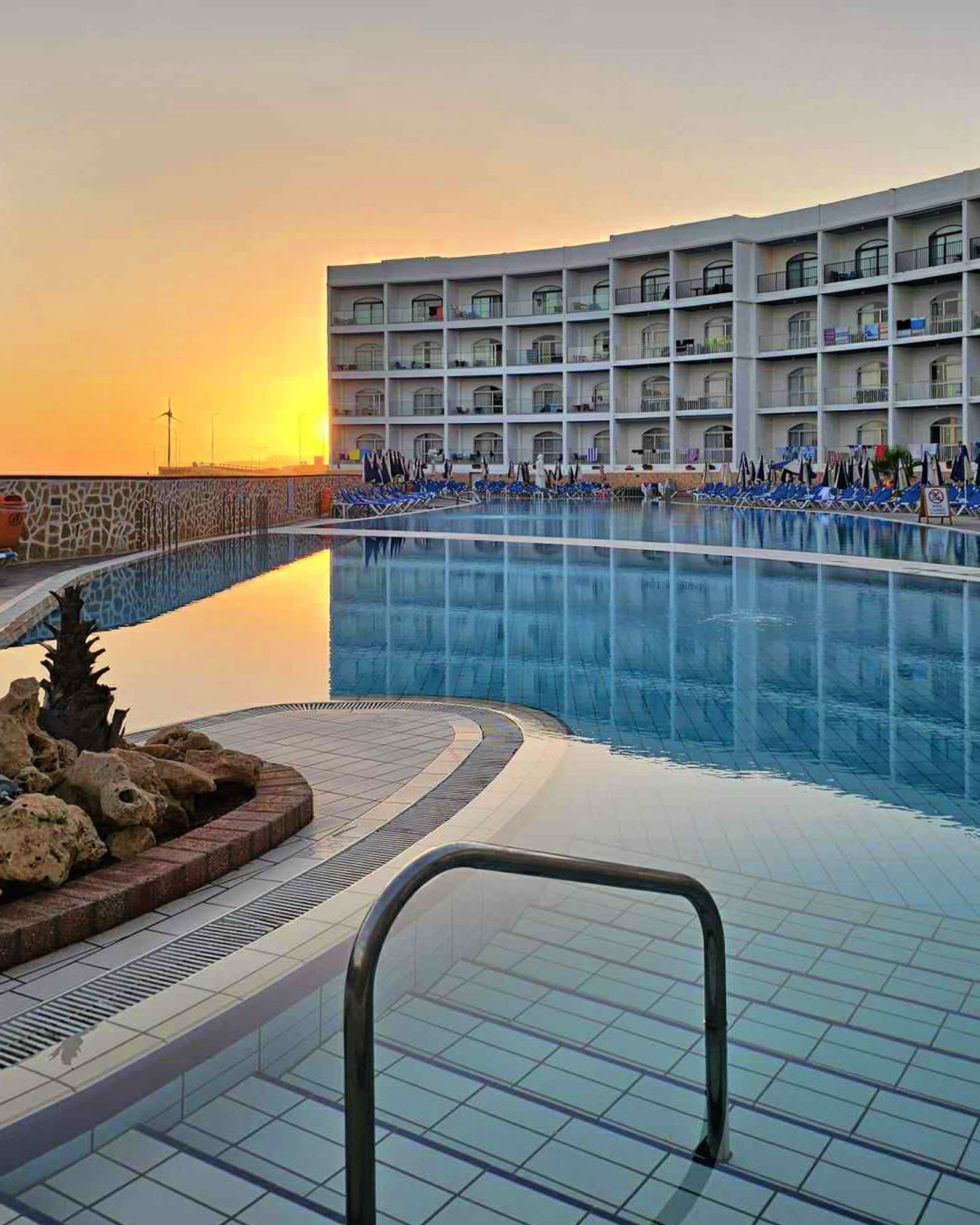 Paradise Bay Resort — photo 1