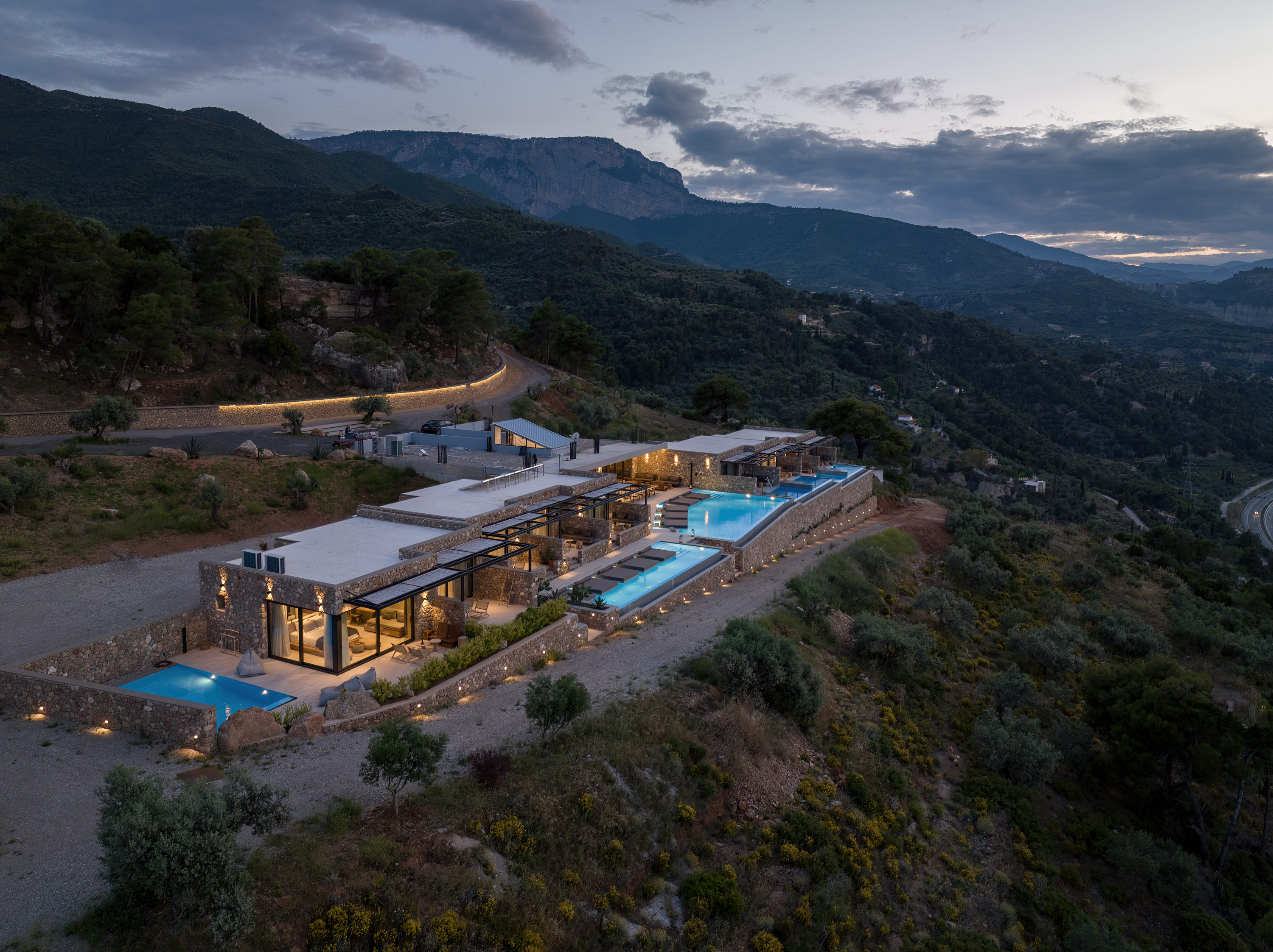 Le Grand Bleu Resort