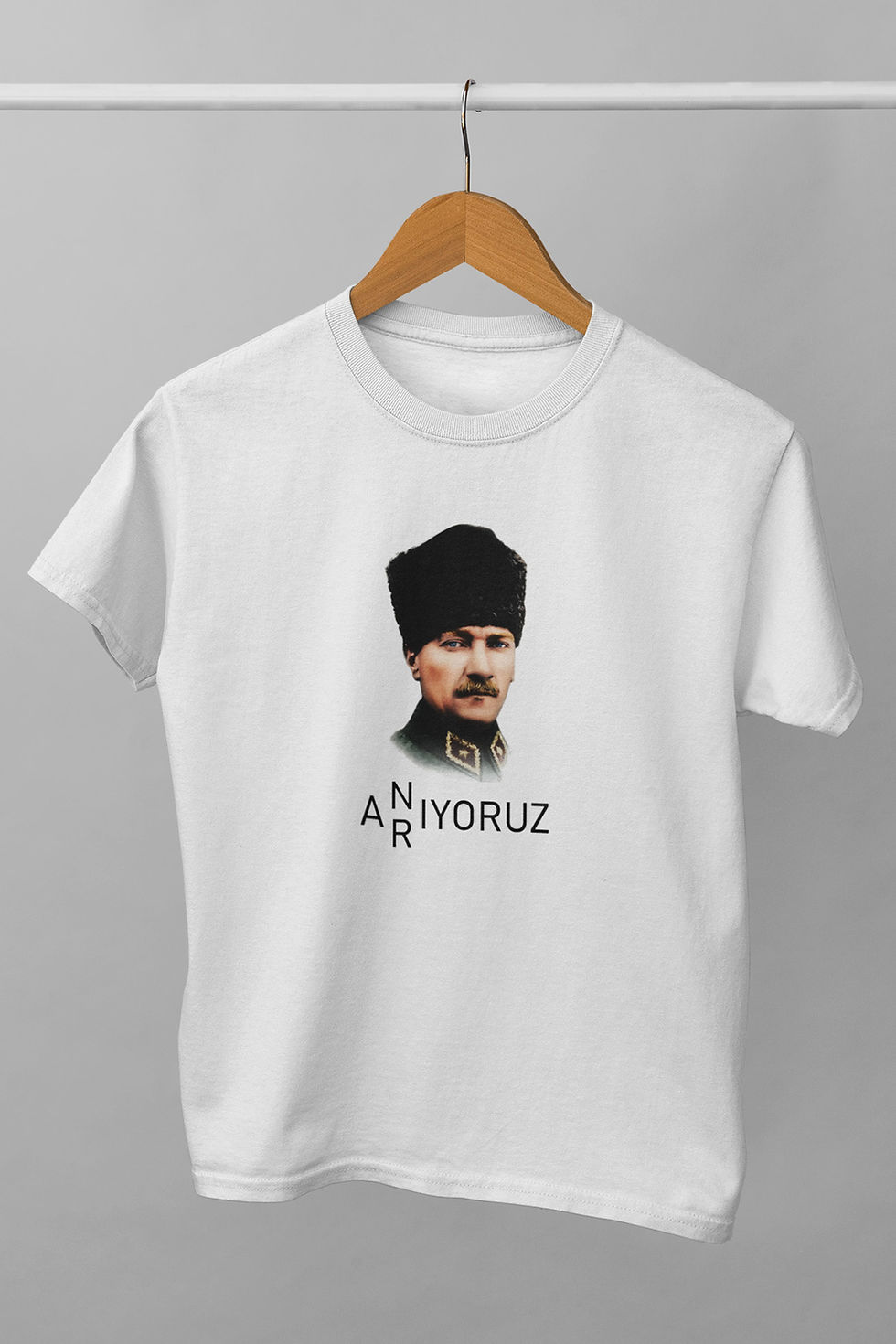 Atatürk Unisex Tişört Sevgililer Anneler Babalar Doğum Günü Hediyesi T-shirt