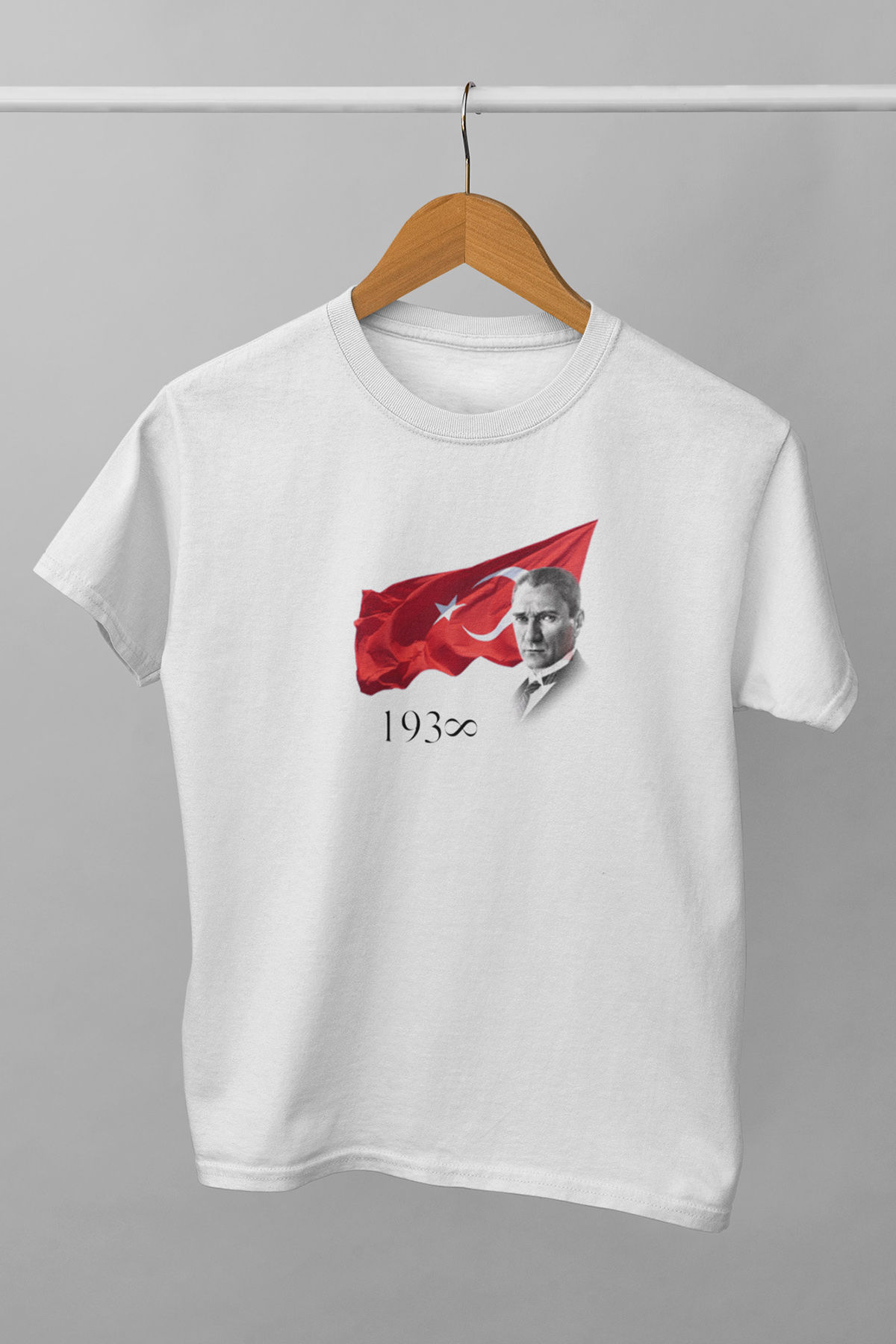 Atatürk Unisex Tişört Sevgililer Anneler Babalar Doğum Günü Hediyesi T-shirt