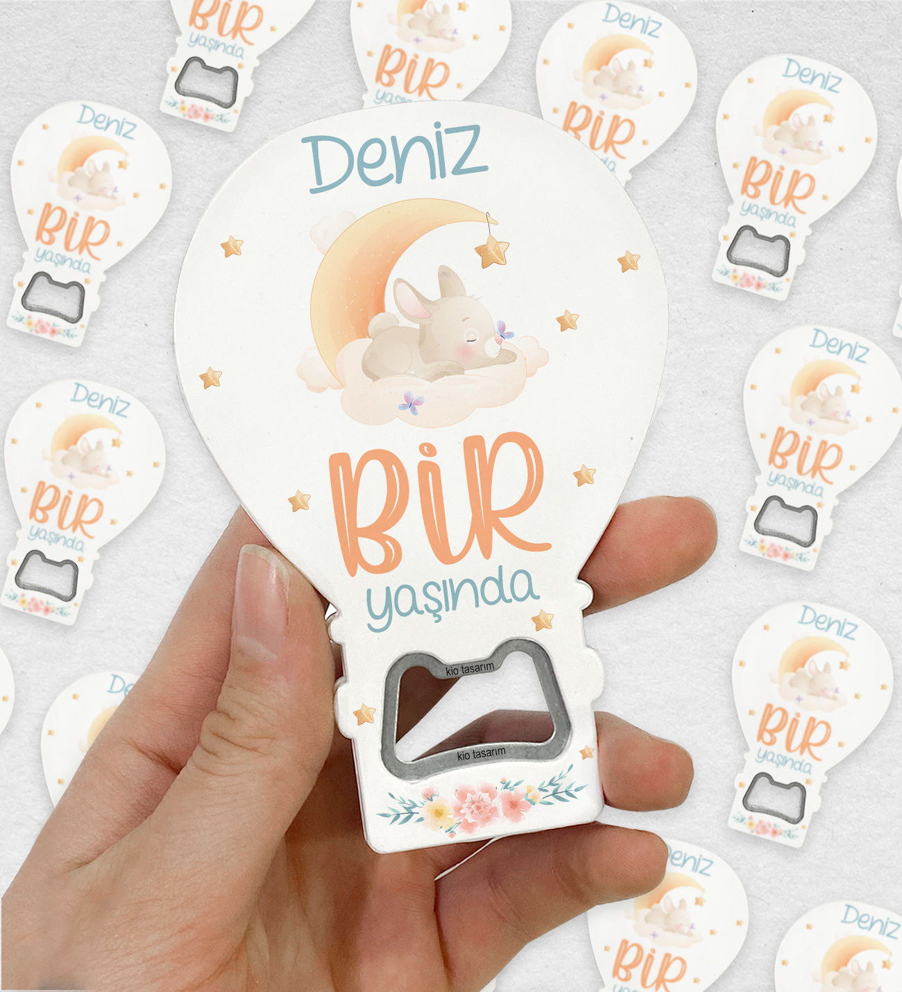 Kişiye Özel İsimli Çocuk Bebek Doğum Günü Hediyesi Balon Açacak Magnet