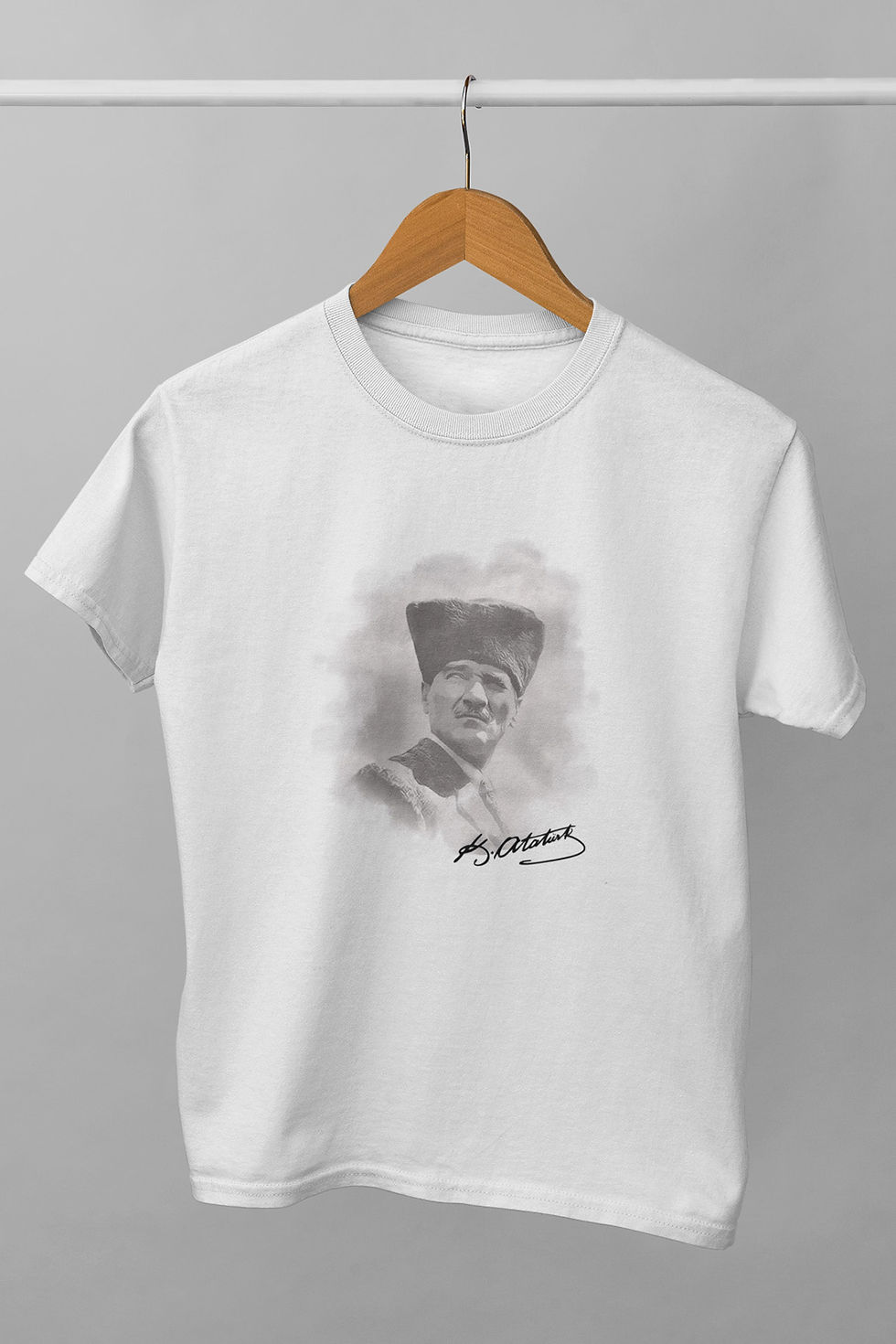 Atatürk Unisex Tişört Arkadaşa Sevgiliye Hediye Doğum Günü Hediyesi T-shirt
